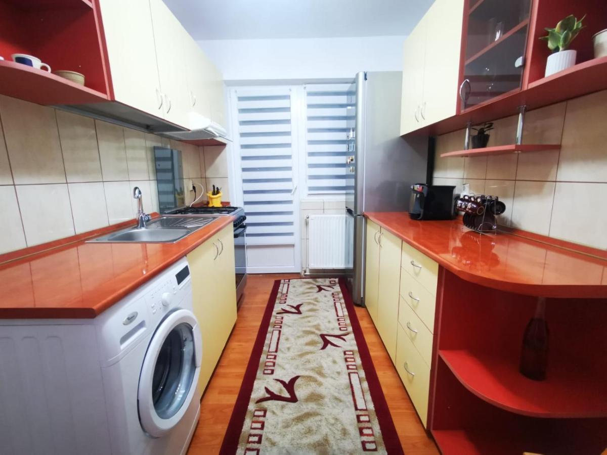 Bright And Cozy Apartment! Cluj-Napoca Exterior photo